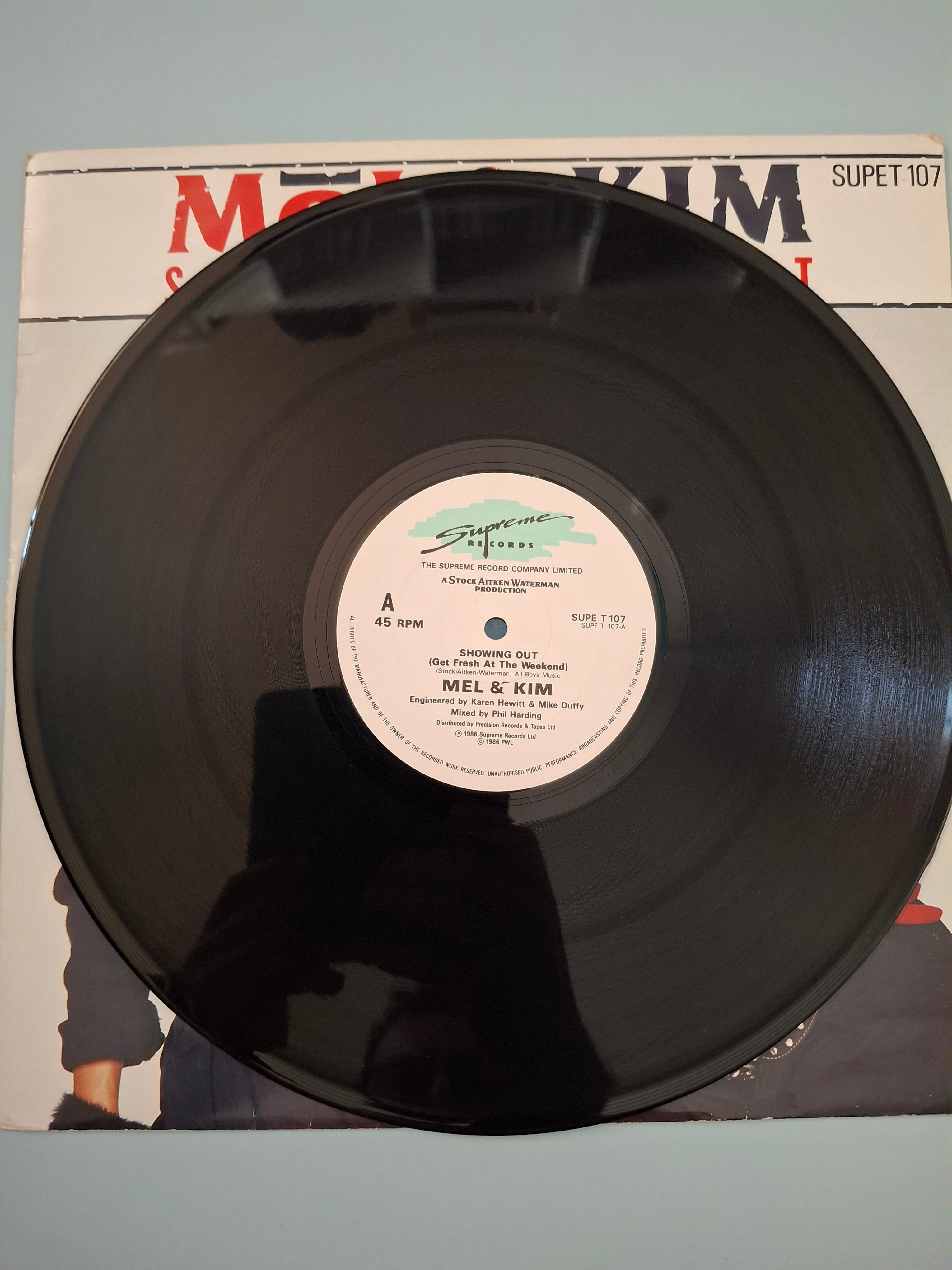 Mel & Kim – Showing Out (Get Fresh At The Weekend) [1986 UK 12" Extended Vinyl Single]