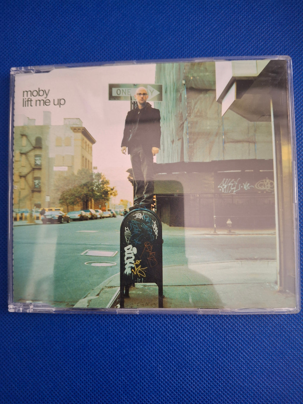 Moby: Lift Me Up (2005 CD Single) – 2-Track Mute Records Release (Very Good)