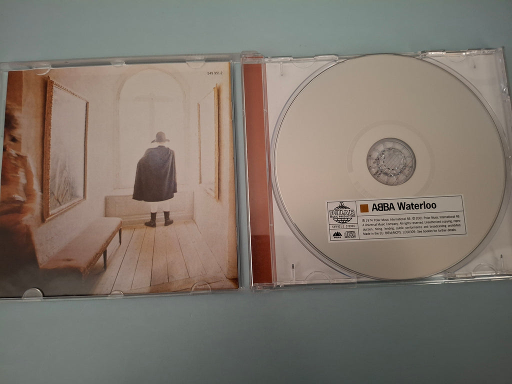 ABBA - Waterloo 24-Bit Digitally Remastered CD with 3 Bonus Tracks (2001 Re-release)