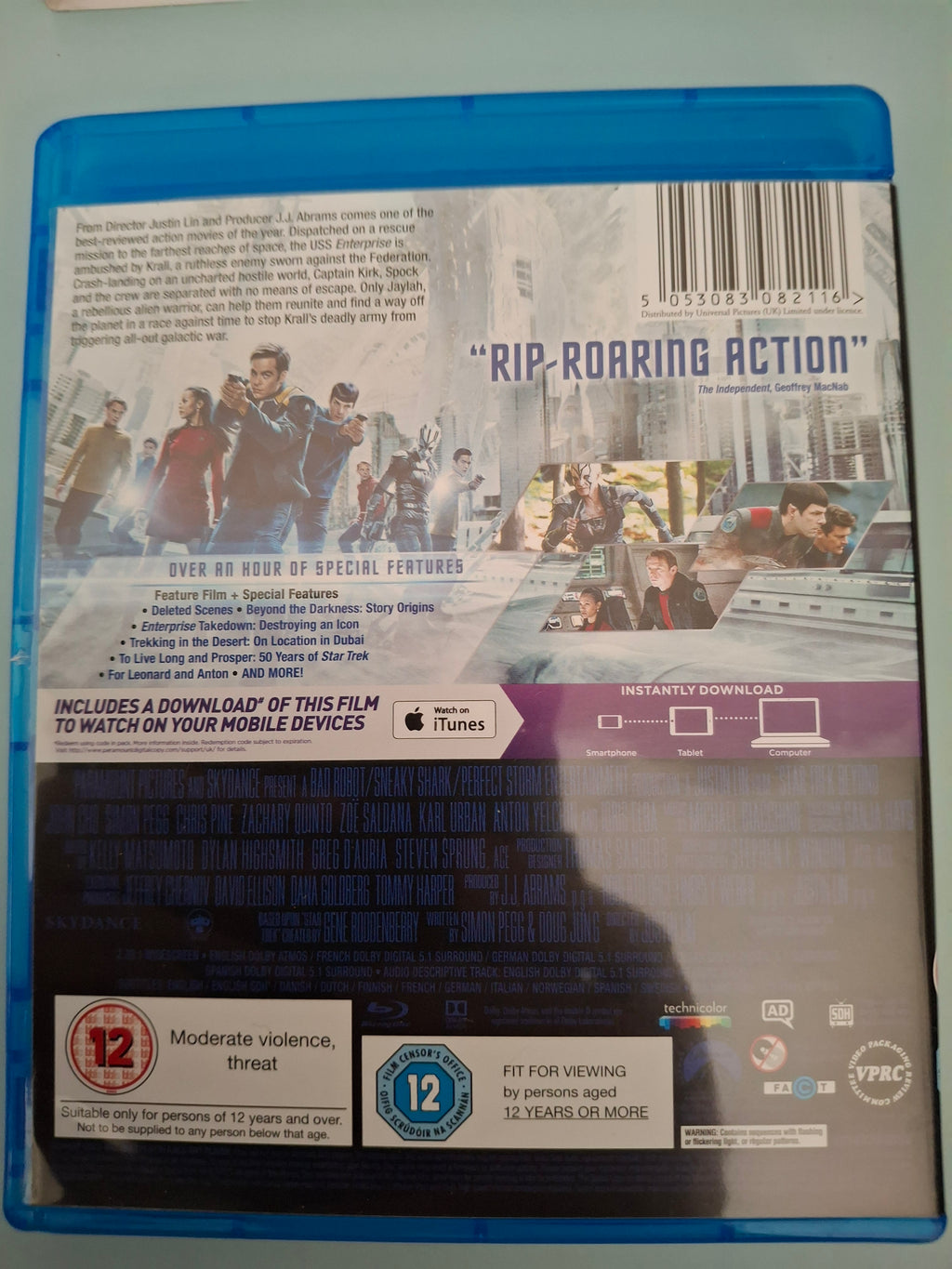 Star Trek Beyond Blu-ray with Slipcover & Over 1 Hour of Special Features (2016 UK Release)