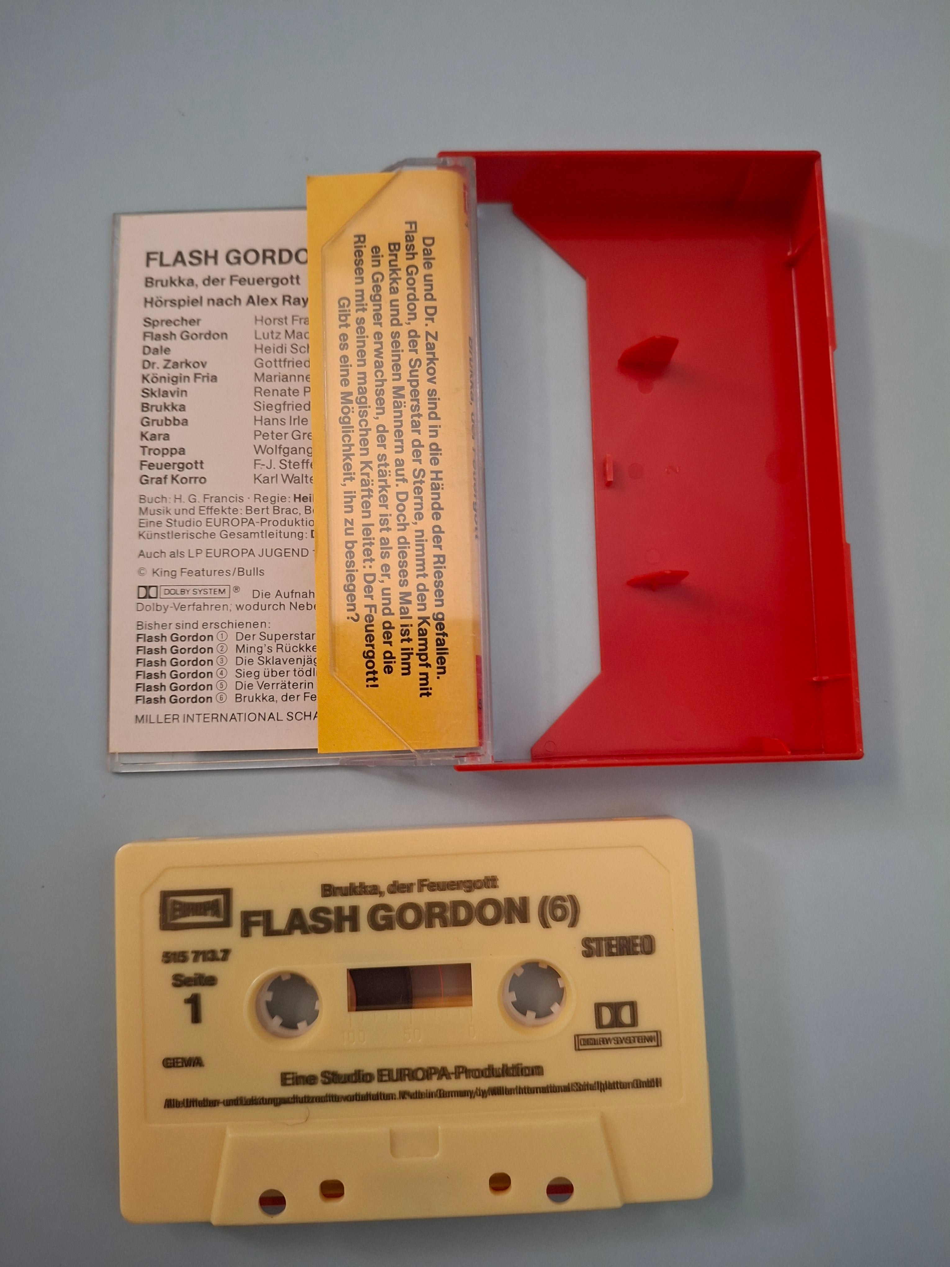 Flash Gordon - Folge 6: Brukka, der Feuergott - Rare 1980s Vintage German Sci-Fi Cassette - Original EUROPA Yellow Shell Pressing