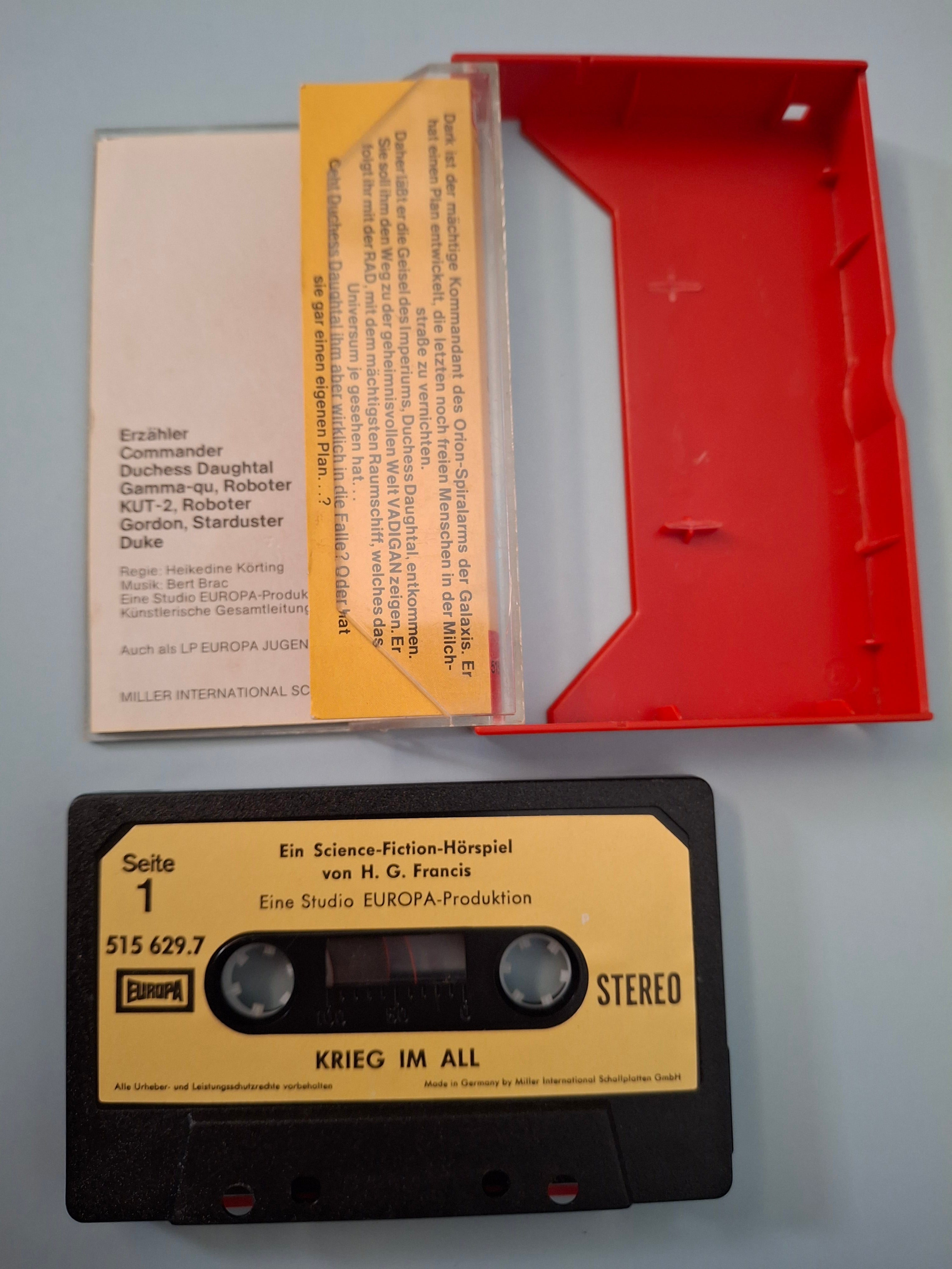 Krieg im All - Rare 1970s Vintage German Sci-Fi Audio Play Cassette Tape - Original EUROPA First Pressing