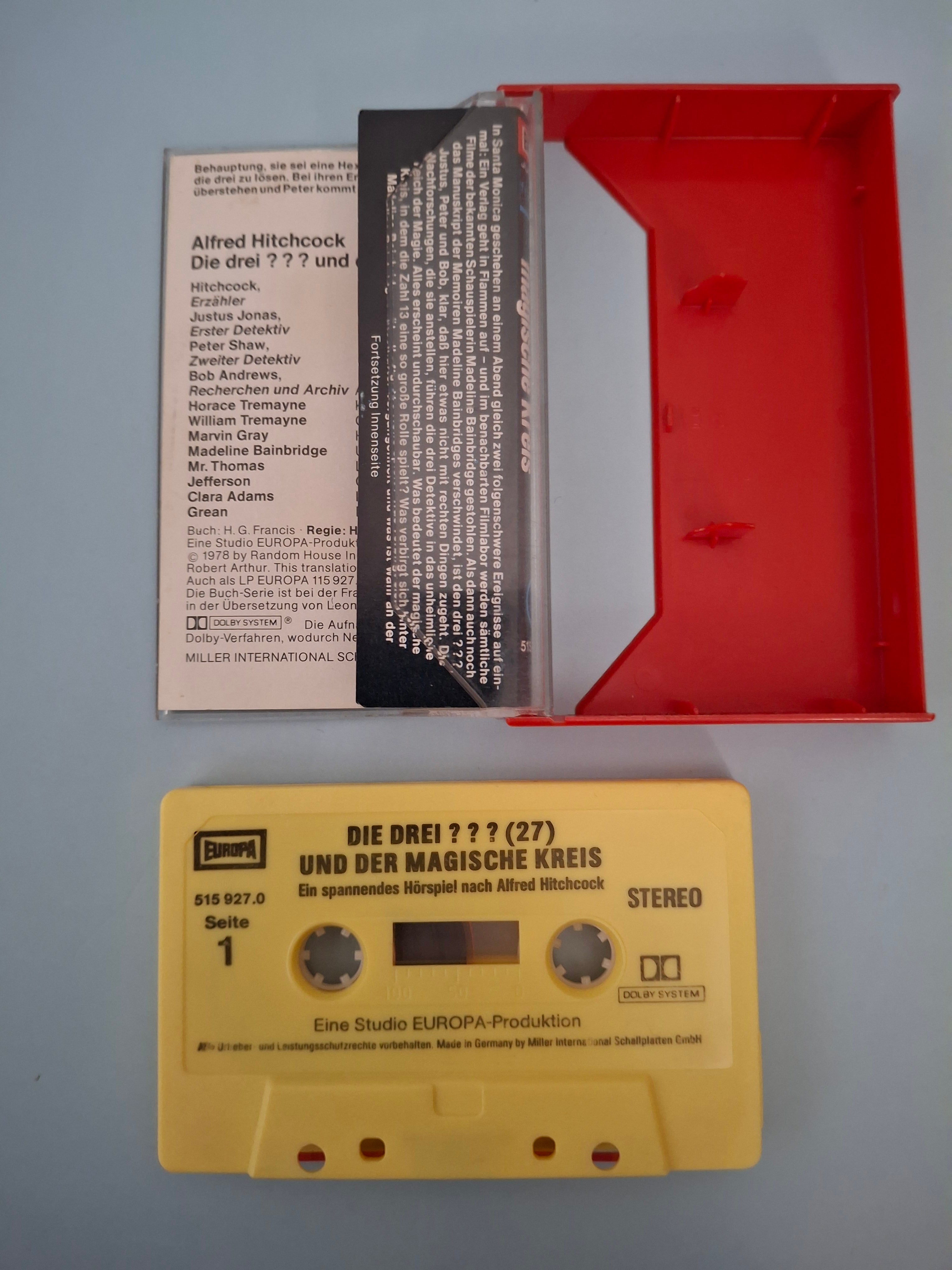 Alfred Hitchcock - Die drei ??? 27 - Und der magische Kreis Vintage German Cassette Tape (1981 Europa 515 927.0)