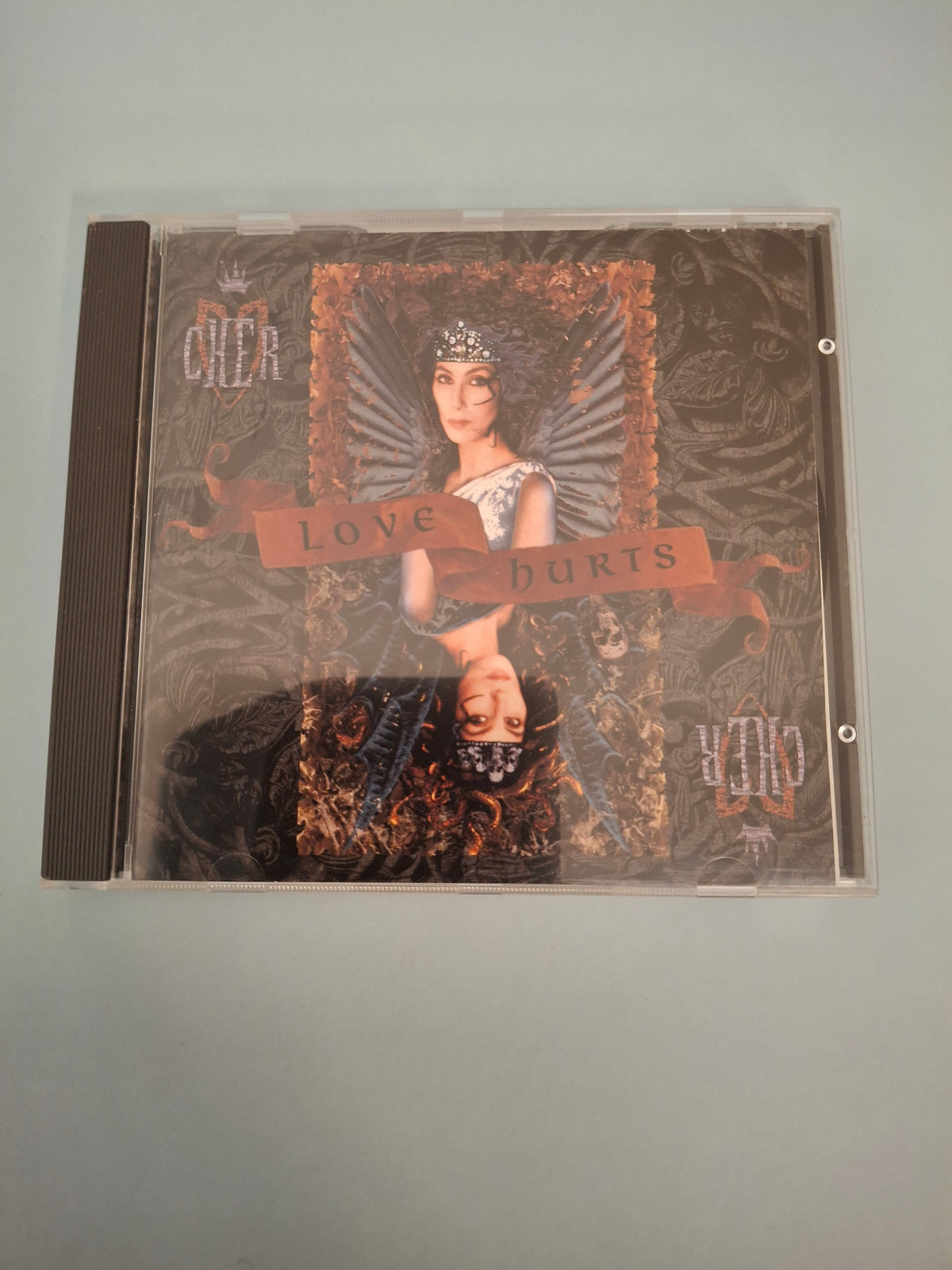 Cher - Love Hurts Pop Rock CD Album (German Pressing, 1991, Geffen Records GED 24427 / GEFD 24427)