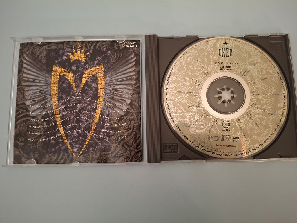 Cher - Love Hurts Pop Rock CD Album (German Pressing, 1991, Geffen Records GED 24427 / GEFD 24427)