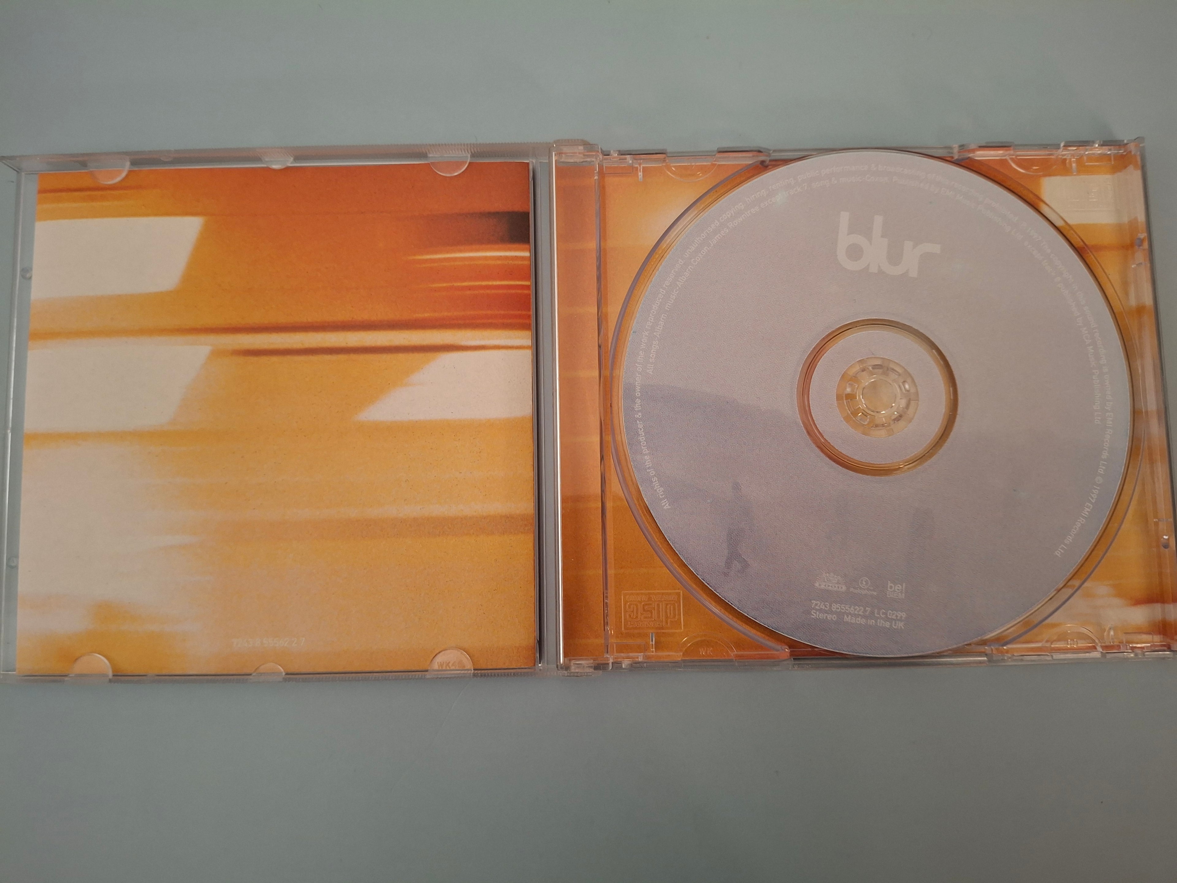 Blur - Blur Self-Titled Album (UK CD Pressing, 1997, Food Records / EMI 7243 8 55562 2 7)