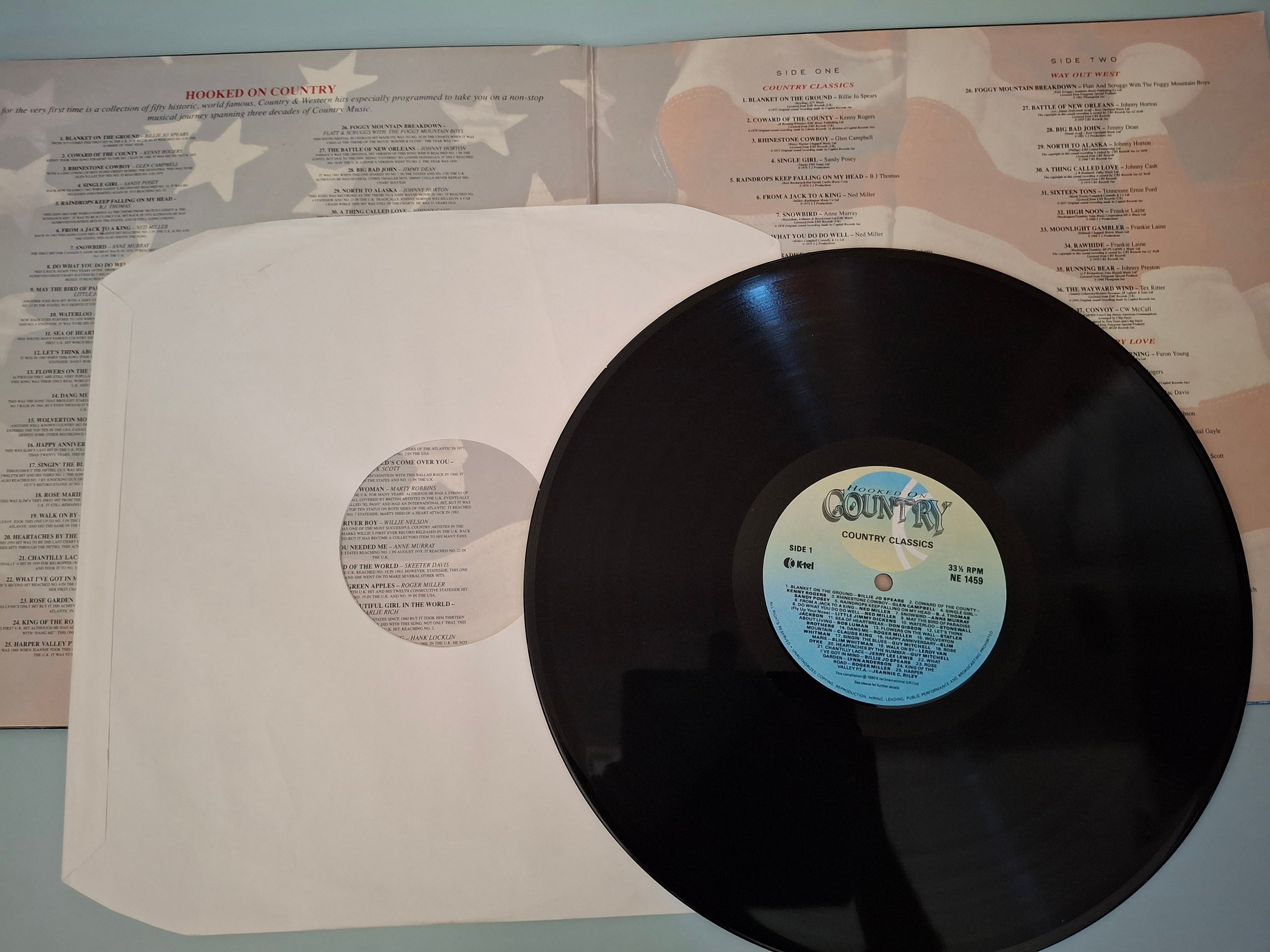 Hooked On Country: 50 Non-Stop Country Classics Vinyl LP (1990, K-tel NE 1459)