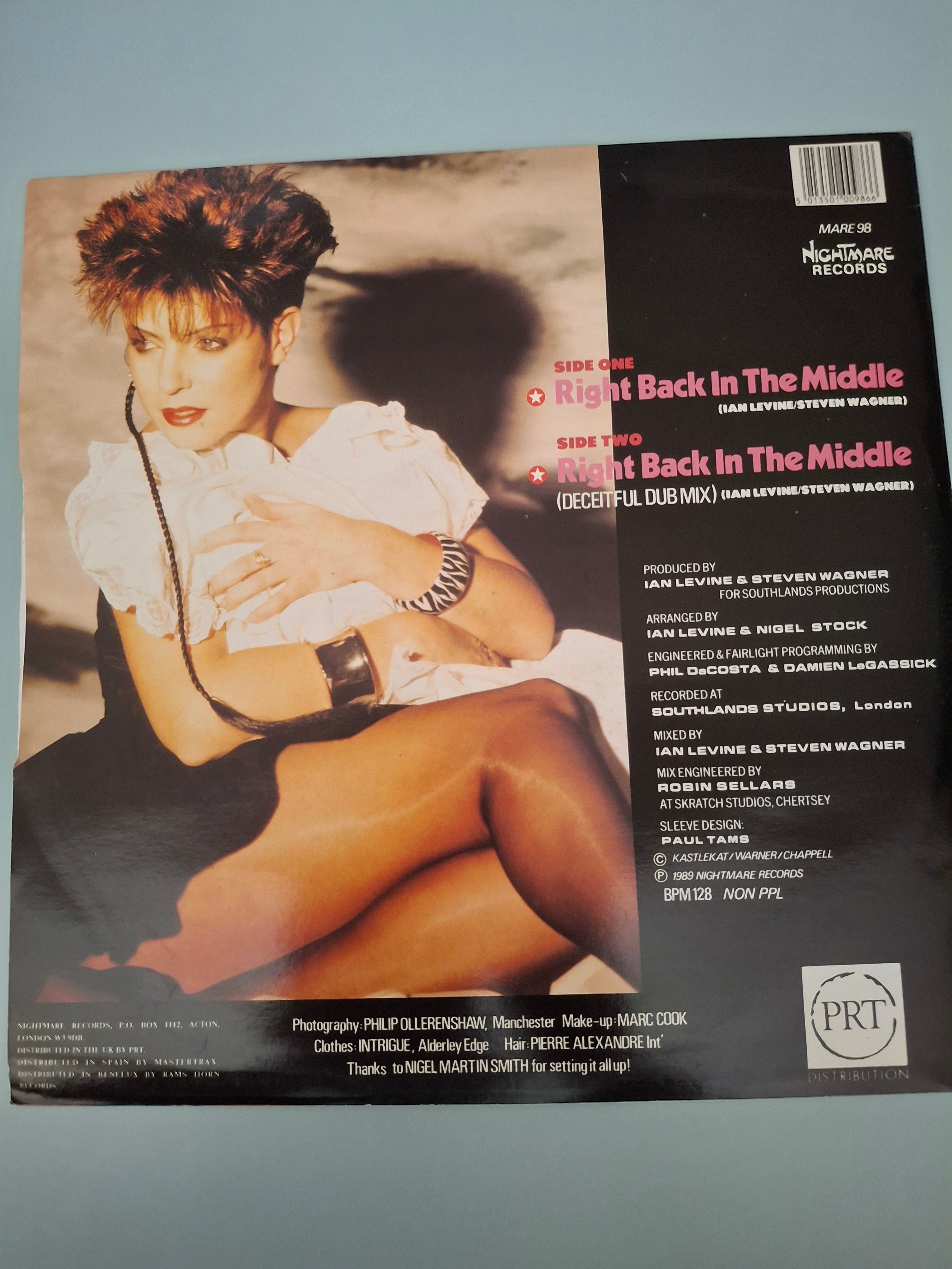 Angie Gold: Right Back In The Middle 12" Vinyl Maxi Single (1989, MARE 98)
