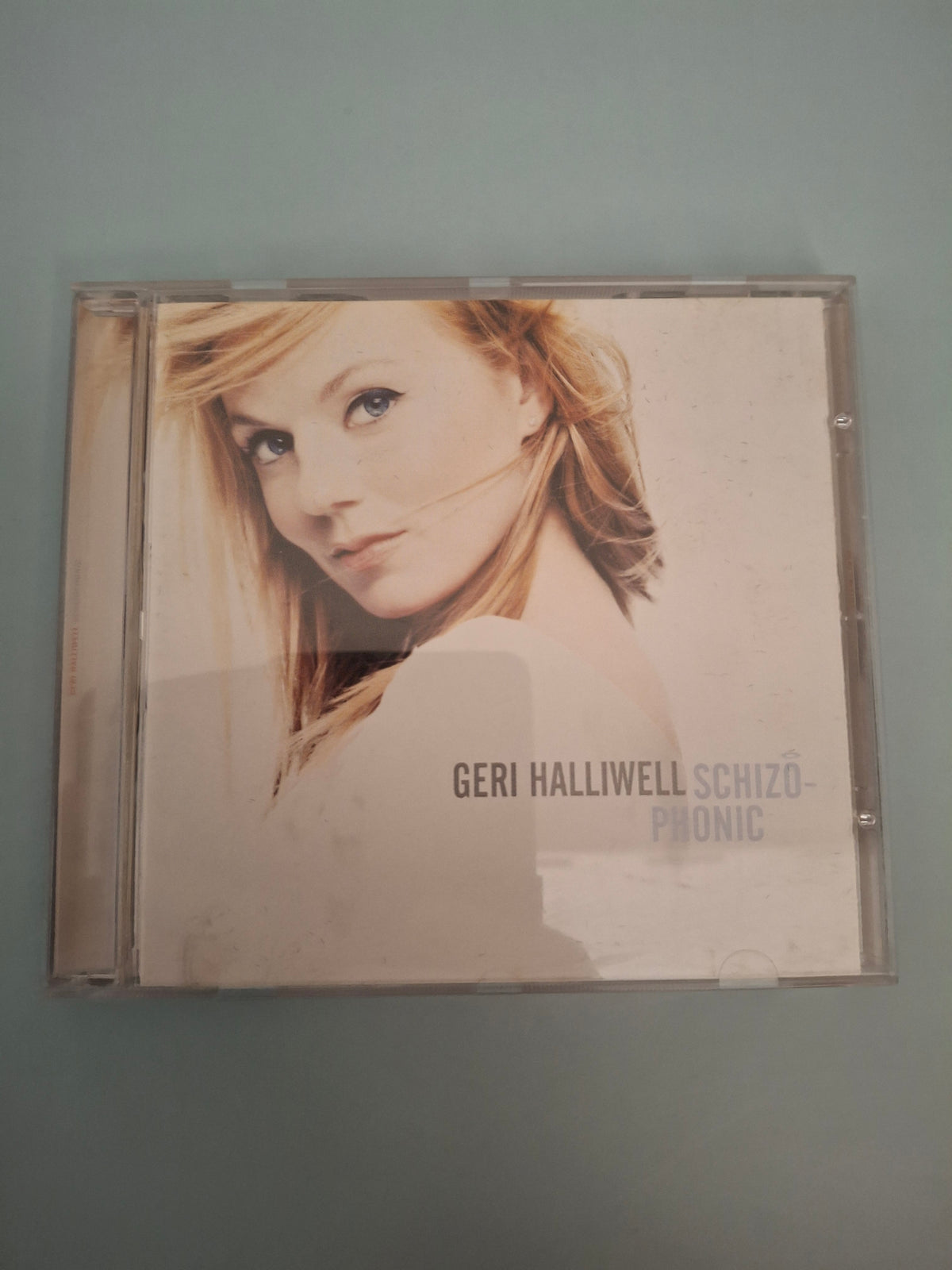 Geri Halliwell - Schizophonic - 1999 UK & Europe Original CD Album (EMI / Chrysalis, 7243 5 21009 2 7)