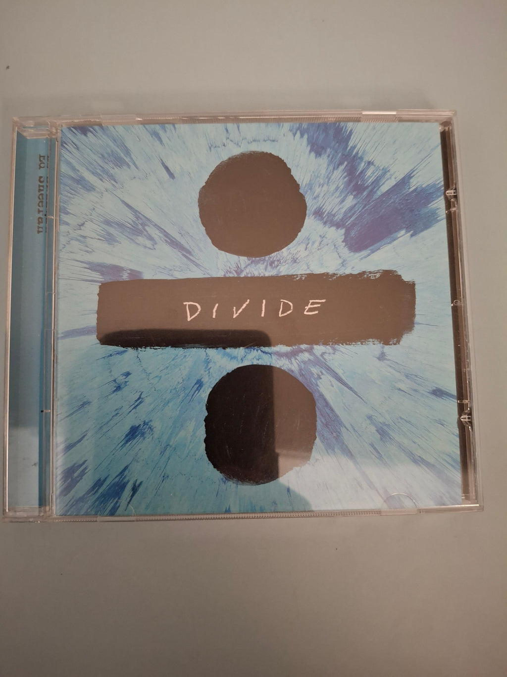 Ed Sheeran - ÷ (Divide) Original 2017 UK/Europe Compact Disc Album (Asylum / Atlantic 0190295859039)