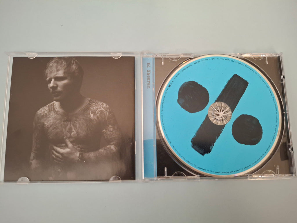 Ed Sheeran - ÷ (Divide) Original 2017 UK/Europe Compact Disc Album (Asylum / Atlantic 0190295859039)