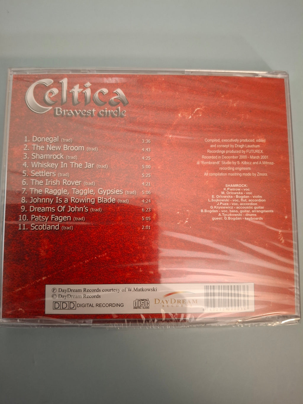 Celtica / Shamrock Folk Music Group - Bravest Circle - Rare Celtic Folk Studio Album CD, Factory Sealed New Edition (DayDream Records, 2001)