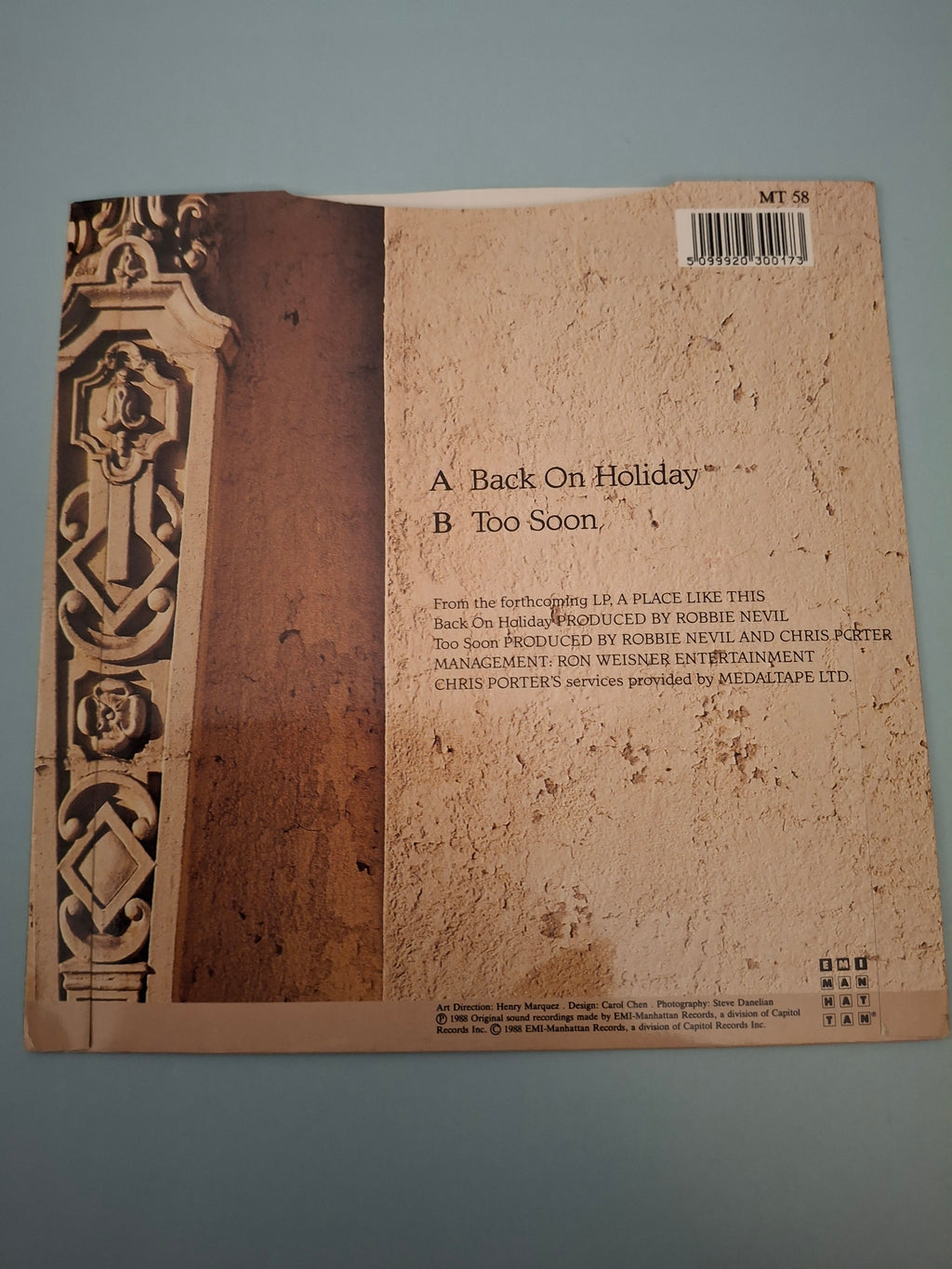 Robbie Nevil - Back On Holiday - Original UK First Pressing 7" Vinyl Single (EMI Manhattan, 1988)