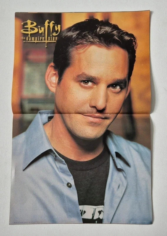 Buffy The Vampire Slayer Official Magazine – Vintage 2002 7-Issue Collector’s Lot (Issues 32-35, 37-39) – Inc. RARE Unopened T-Shirt Transfer & Intact Posters