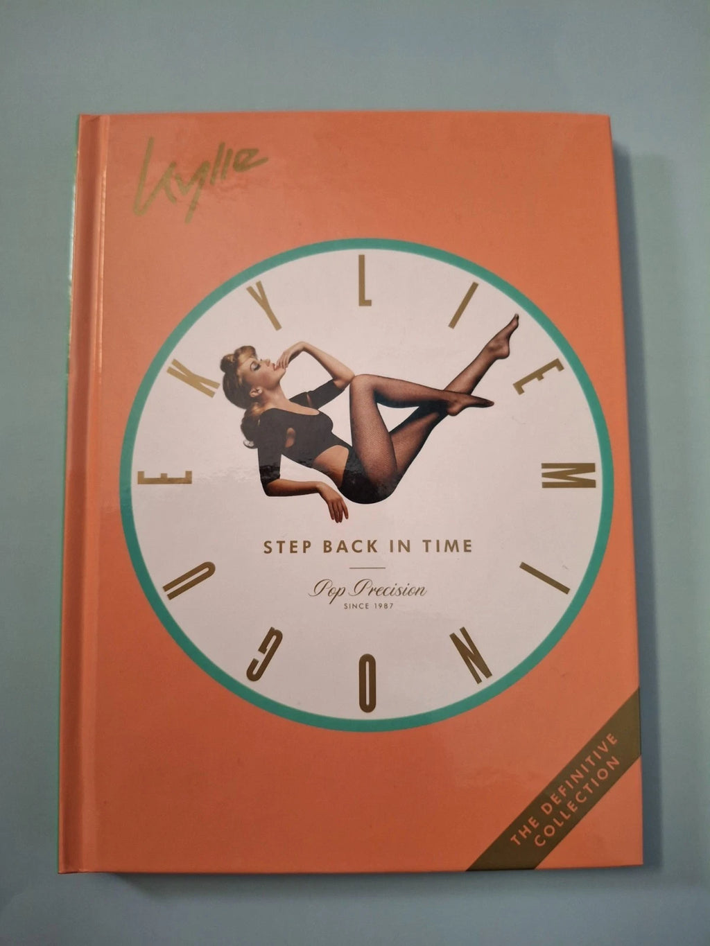 Kylie Minogue - Step Back in Time: The Definitive Collection (Deluxe Hardback Book 2CD Edition)