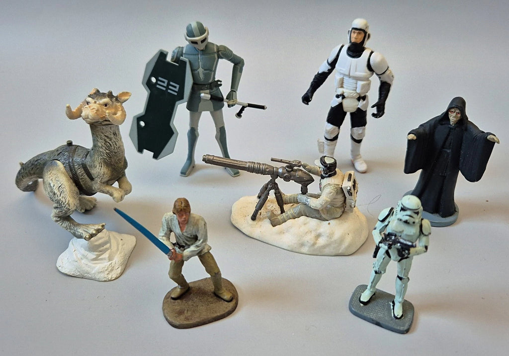 Vintage Star Wars Bundle - Unopened 2014 Panorama Jigsaw & Mixed Era Action Figures Set